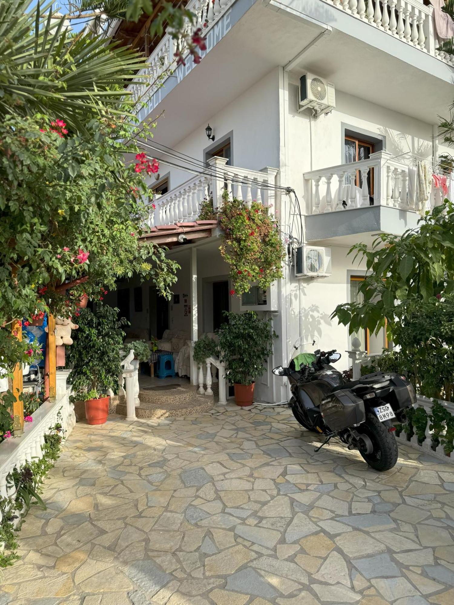 Garden Villa Veli クサミル エクステリア 写真