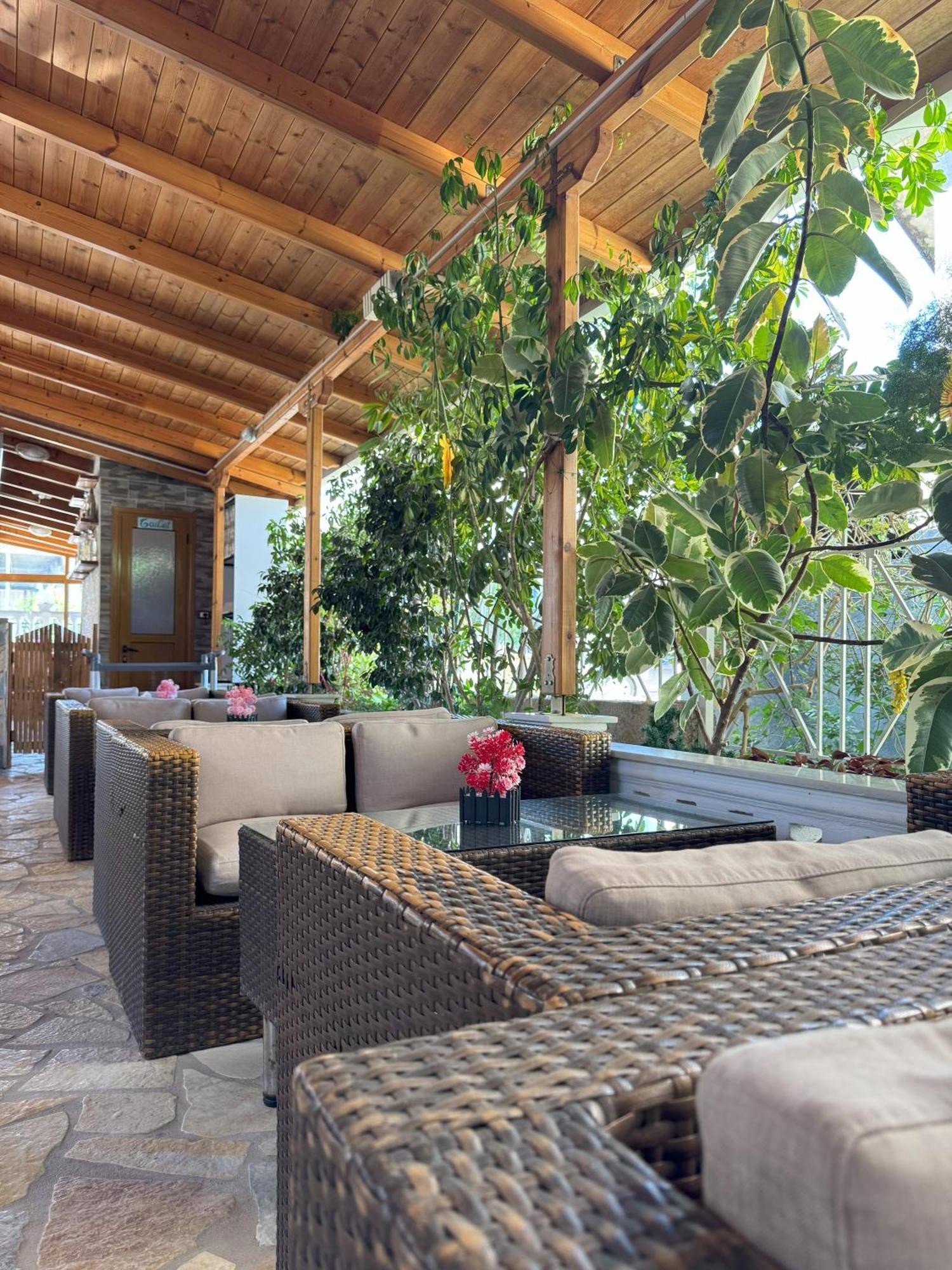 Garden Villa Veli クサミル エクステリア 写真